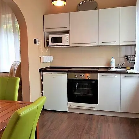 Kovacs Vendeghaz Apartment Mátraderecske Exterior photo